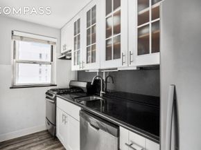 201 East 37th Street 11B, New York NY 10016