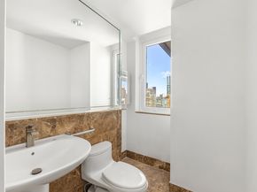 100 United Nations Plaza 35E, New York NY 10017