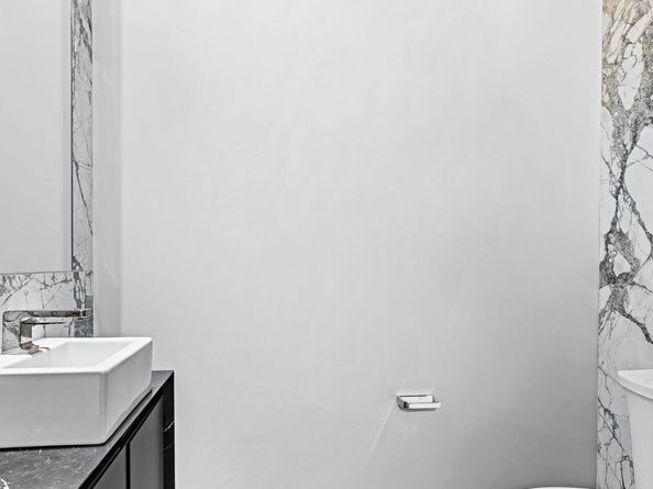 138 East 50th Street 40B, New York NY 10022