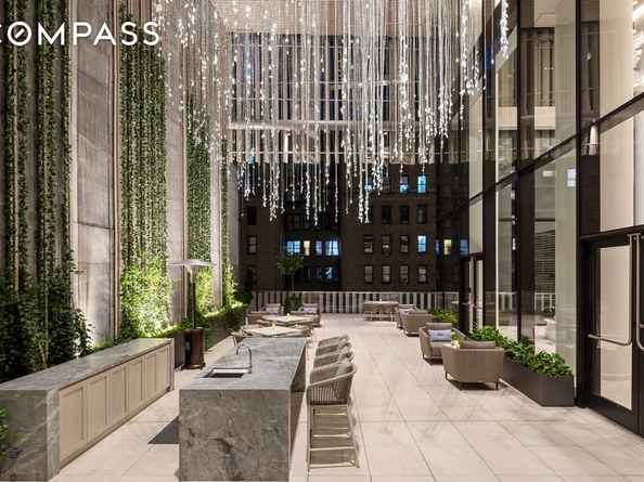 138 East 50th Street 40B, New York NY 10022