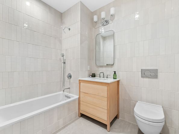 379 12th Street 1B, Brooklyn NY 11215