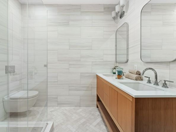 379 12th Street 1B, Brooklyn NY 11215