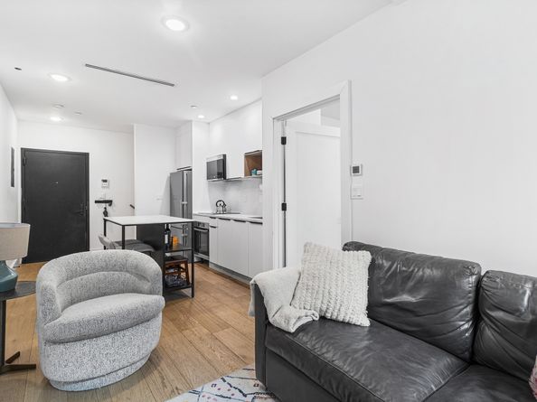 31 Bleecker Street 1R, Brooklyn NY 11221