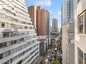 200 East 58th Street 15C, New York NY 10022