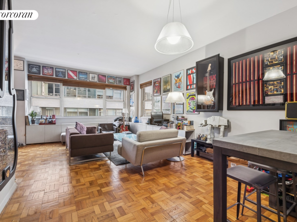 200 East 58th Street 15C, New York NY 10022