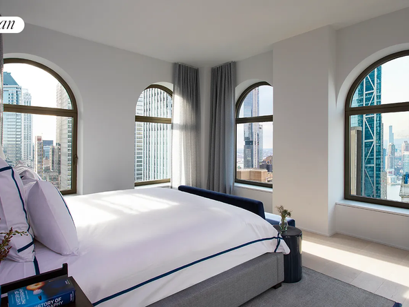130 William Street 43C, New York NY 10038