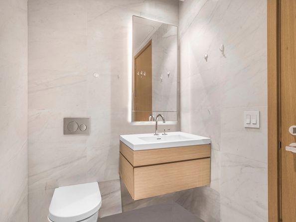 565 Broome Street S8B, New York NY 10013