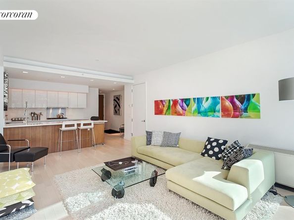 447 West 18th Street 8B, New York NY 10011