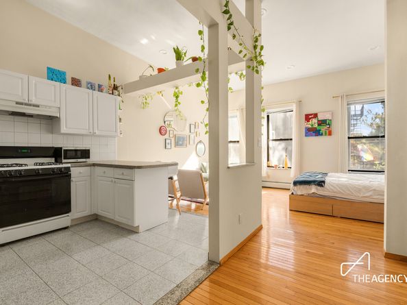 142 Nassau Avenue MULTI, Brooklyn NY 11222