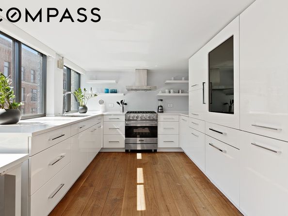 421 Hudson Street 613, New York NY 10014