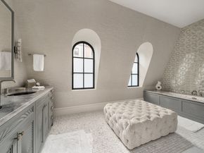 34 East 62nd Street, New York NY 10065