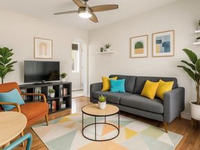 Undisclosed Address #3670822, Denver CO 80204