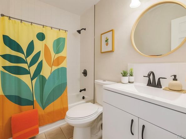 Undisclosed Address #3670822, Denver CO 80204