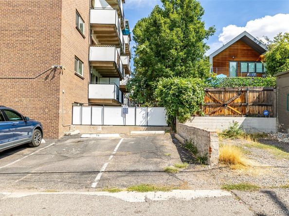 1265 Elizabeth Street 305, Denver CO 80206