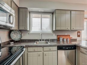 1424 S Simms Street, Lakewood CO 80232