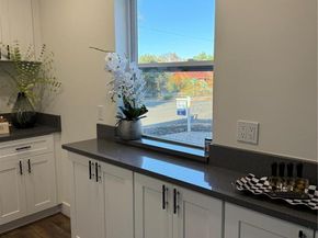 1285 Roslyn Street, Denver CO 80220