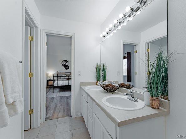 2875 S Tower Way, Aurora CO 80013