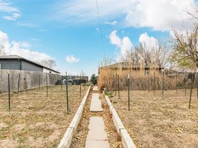 Undisclosed Address #3701458, Denver CO 80207