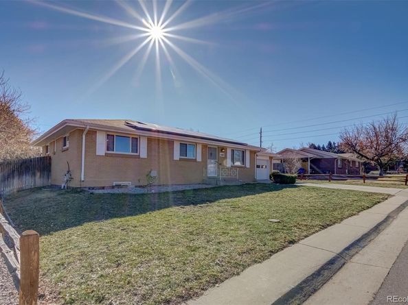 6688 S Wellington Court, Centennial CO 80121