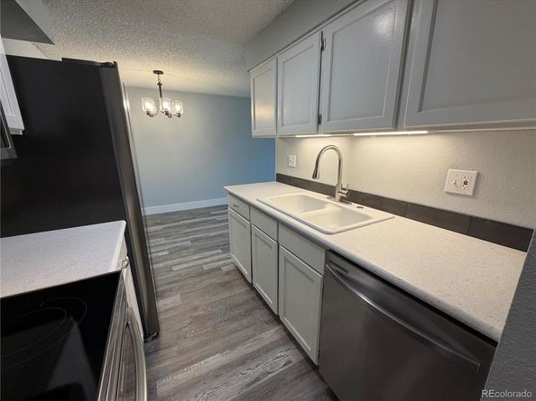 209 E Highline Circle 202, Centennial CO 80122