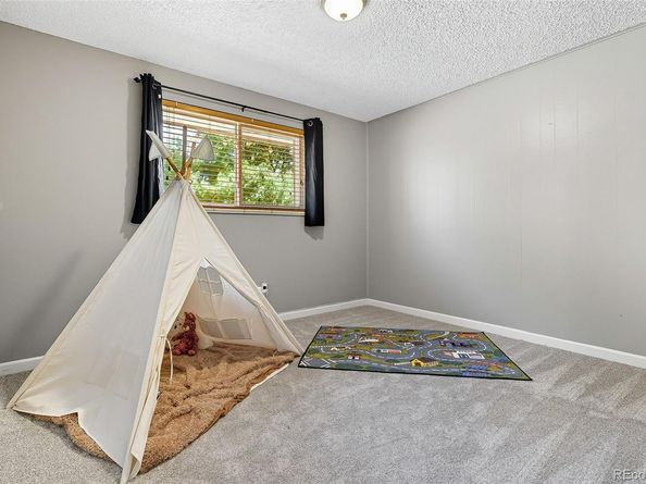 Undisclosed Address #3266400, Denver CO 80231
