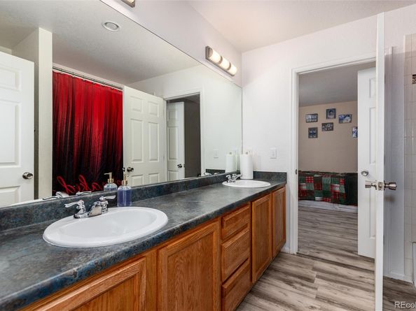 5293 Malaya St, Denver CO 80249