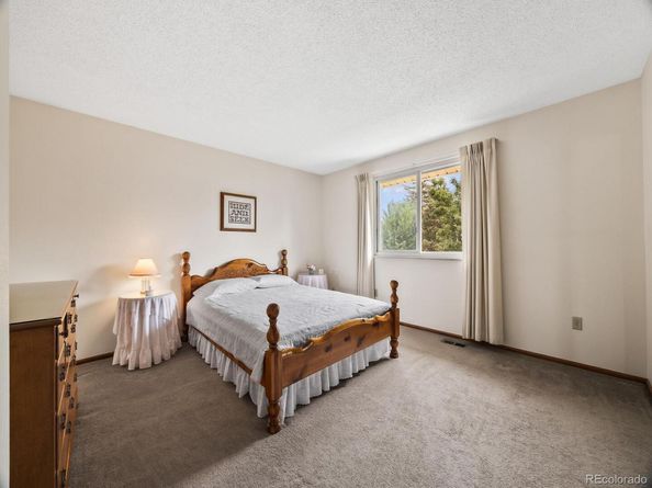 3370 S Olathe Way, Aurora CO 80013