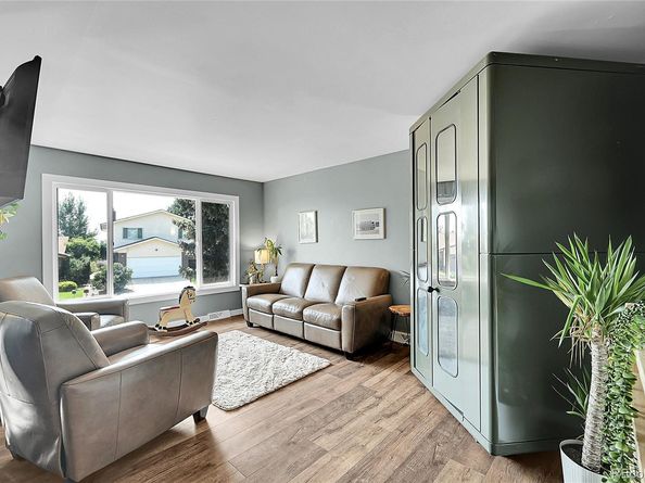 13233 W Utah Circle, Lakewood CO 80228