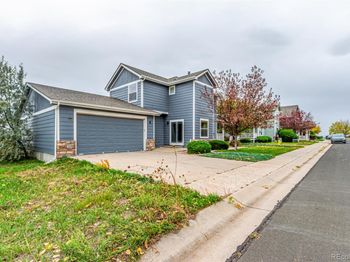 12 Golden Eagle Parkway