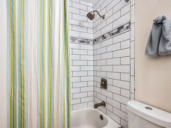 1006 S Waco Way, Aurora CO 80017