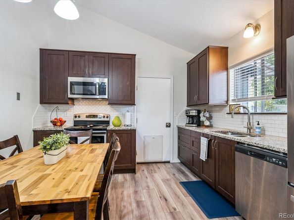 1006 S Waco Way, Aurora CO 80017
