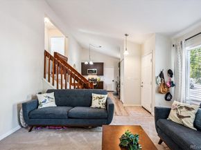 1006 S Waco Way, Aurora CO 80017