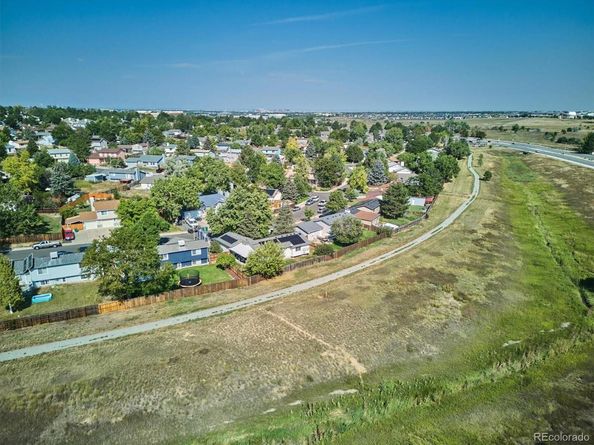 1006 S Waco Way, Aurora CO 80017