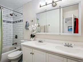 1006 S Waco Way, Aurora CO 80017