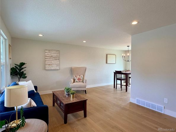 6962 Ingalls Street, Arvada CO 80003