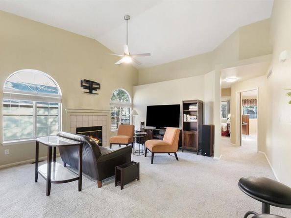 10507 W Maplewood Drive E, Littleton CO 80127