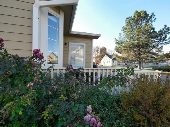 10507 W Maplewood Drive E, Littleton CO 80127