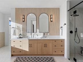 1907 S Clarkson Street, Denver CO 80210