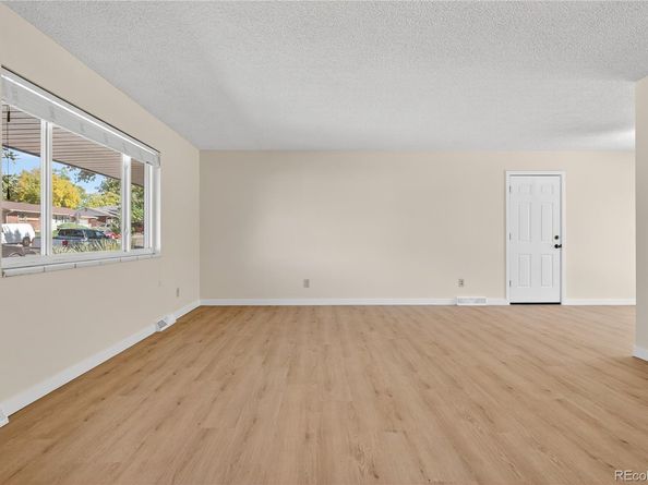978 S Potomac Way, Aurora CO 80012
