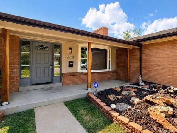 2753 S Benton Street, Denver CO 80227