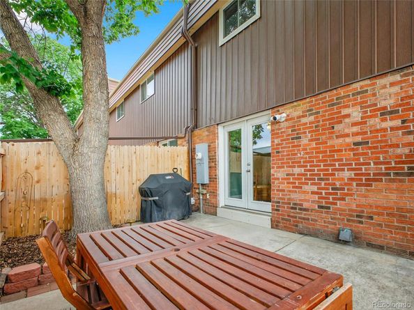 5853 S Lowell Boulevard, Littleton CO 80123