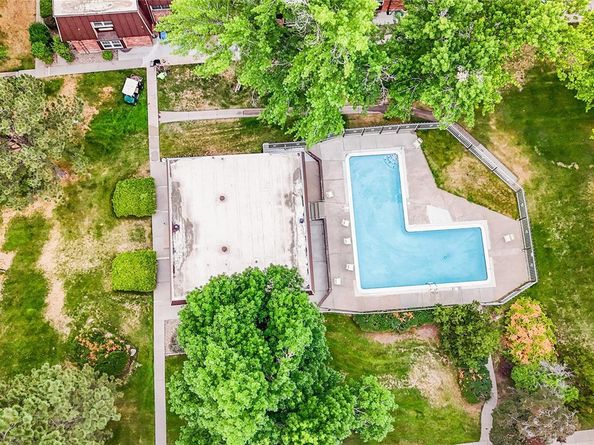 5853 S Lowell Boulevard, Littleton CO 80123