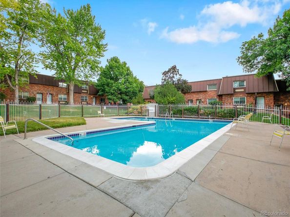 5853 S Lowell Boulevard, Littleton CO 80123