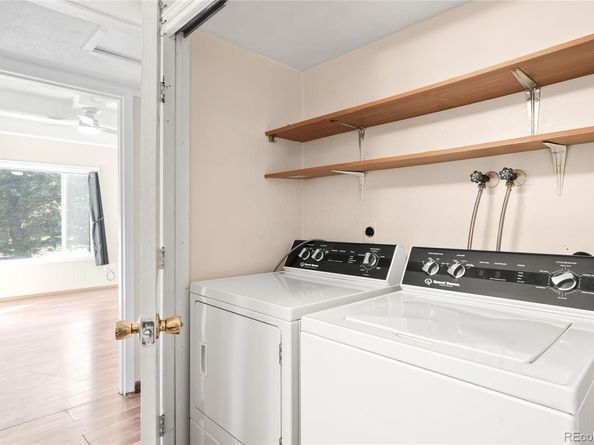 2525 S Dayton Way 2005, Denver CO 80231