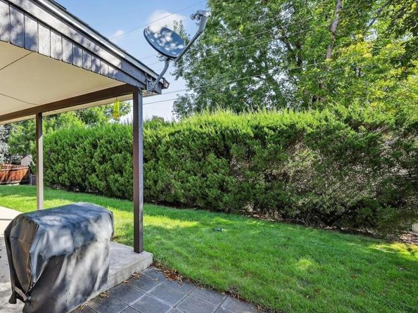 1628 S Brentwood Street, Lakewood CO 80232