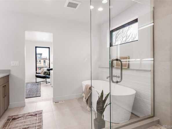 2391 King, Denver CO 80211