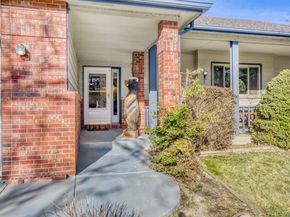 2912 Lake Park Way, Longmont CO 80503