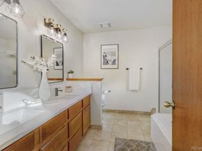 2912 Lake Park Way, Longmont CO 80503