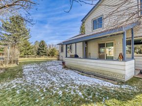 2912 Lake Park Way, Longmont CO 80503