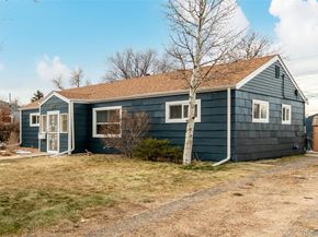 821 Victor Street, Aurora CO 80011